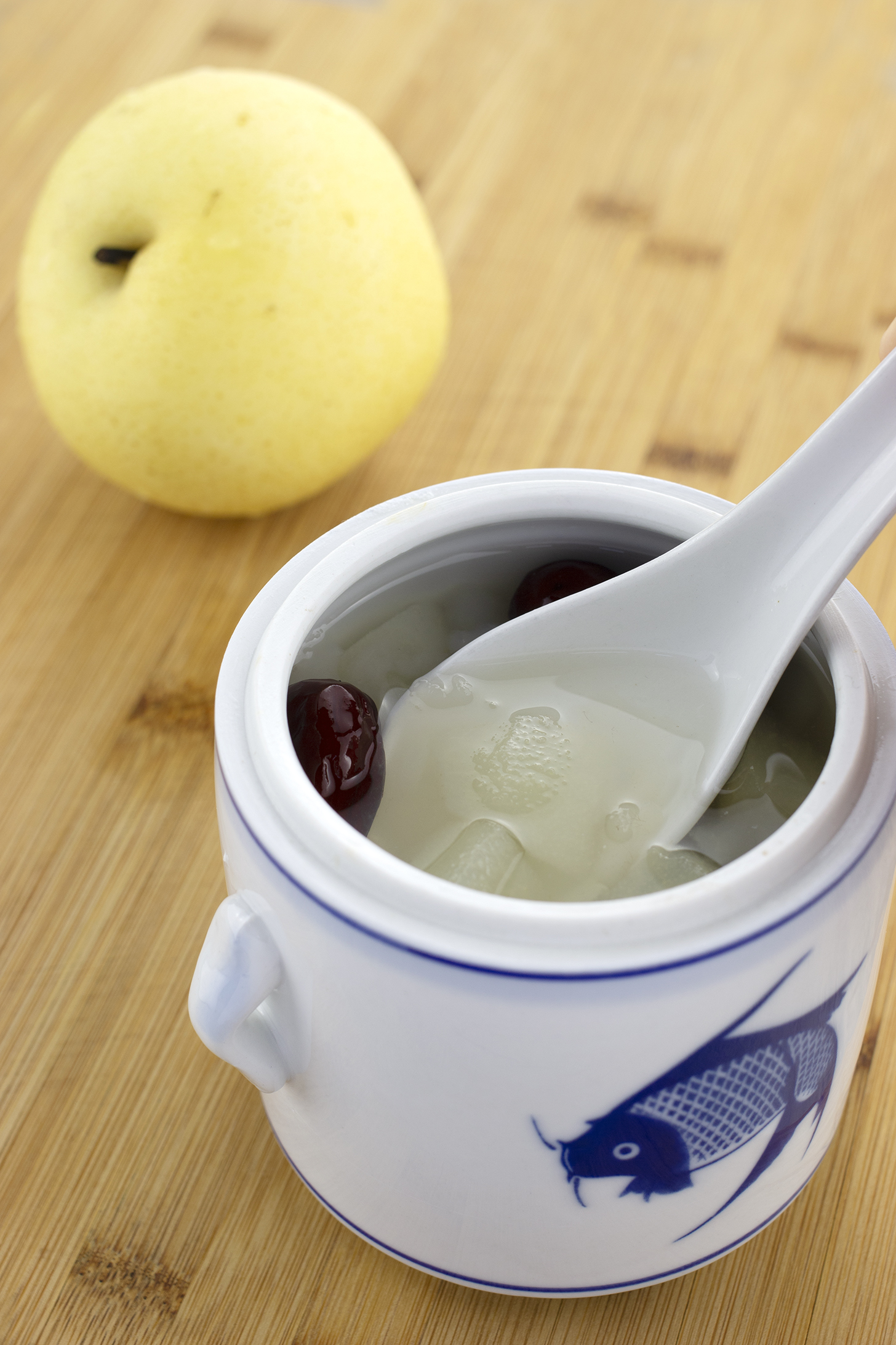 Snow Jelly Pear Soup